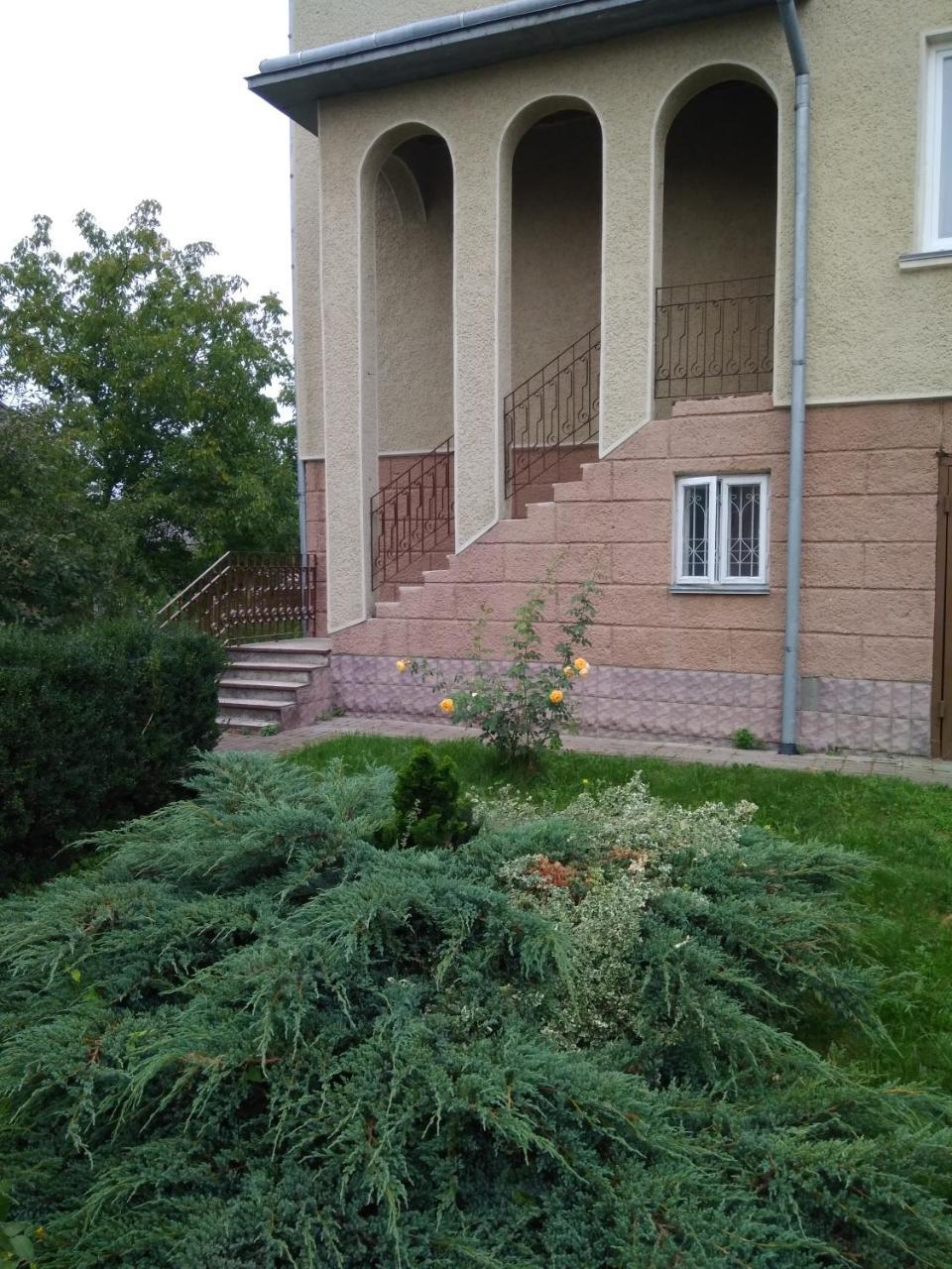 Hostynna Sadyba Lishnya Dış mekan fotoğraf